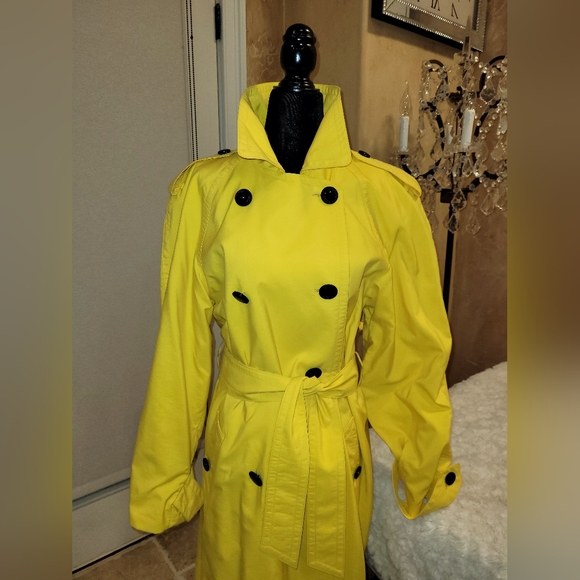 ESCADA, Canary Yellow Belted Trench Coat Vintage, Size 38 - Picture 2 of 10